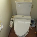 ガス屋さんが、、、行う、TOTO製洗浄便座の交換工事