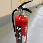 消火器を設置してきました