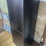 古くなった冷蔵庫をシャープ製の新しい冷蔵庫に取替えてきました！