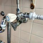 お客さまのご要望で水栓金具を取り付けました。